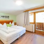 Apartment Pretty In With Infrared Sauna *