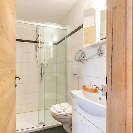 Pretty In With Infrared Sauna * Oberau
