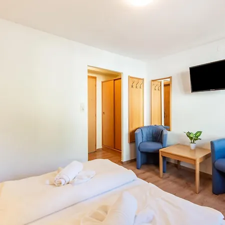 Pretty In With Infrared Sauna * Oberau