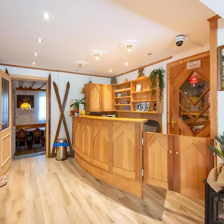 Pretty In With Infrared Sauna