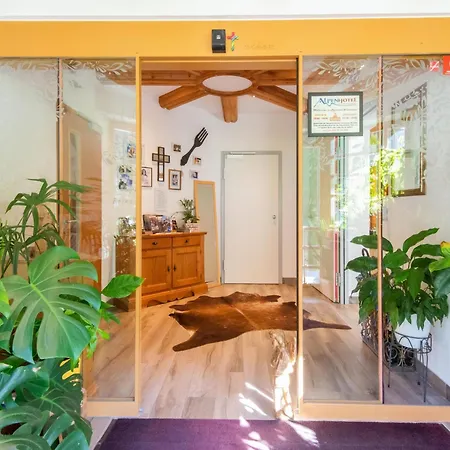 Pretty In With Infrared Sauna Lejlighed