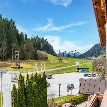 Pretty In With Infrared Sauna *