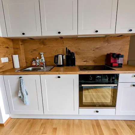 Pretty In With Infrared Sauna * Оберау